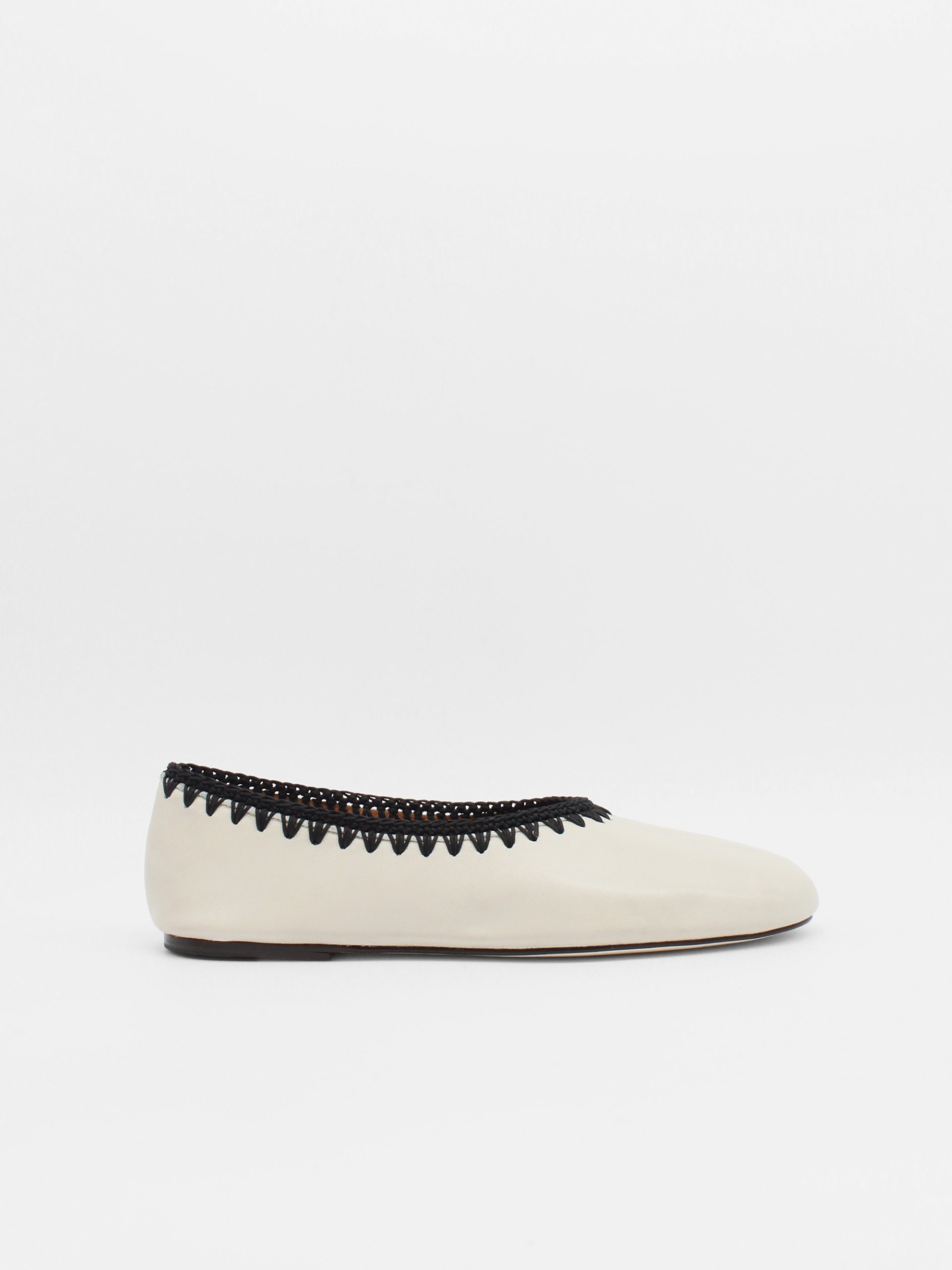 Dara Ice/black ballerinas