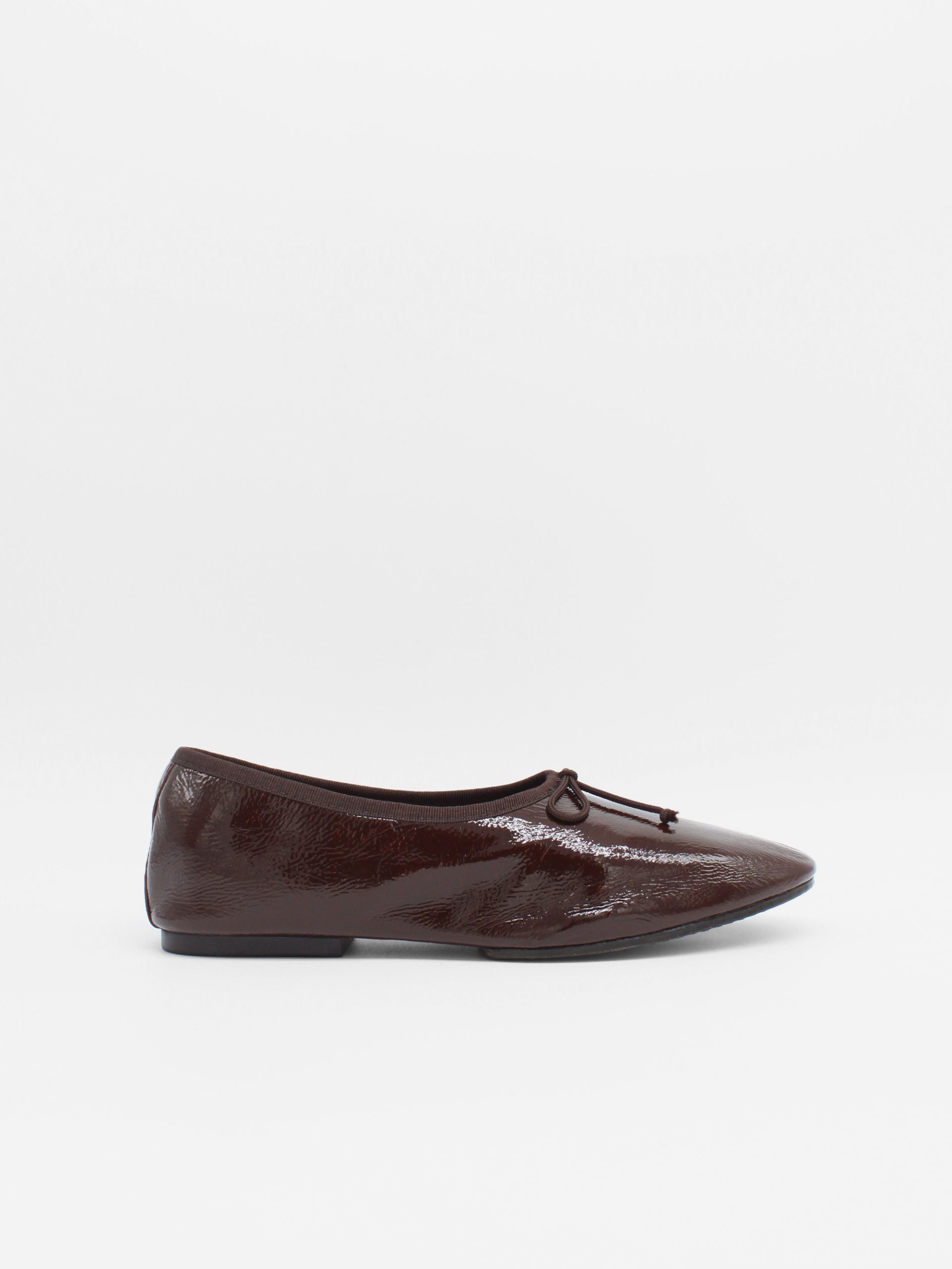 Mila Patent Brown