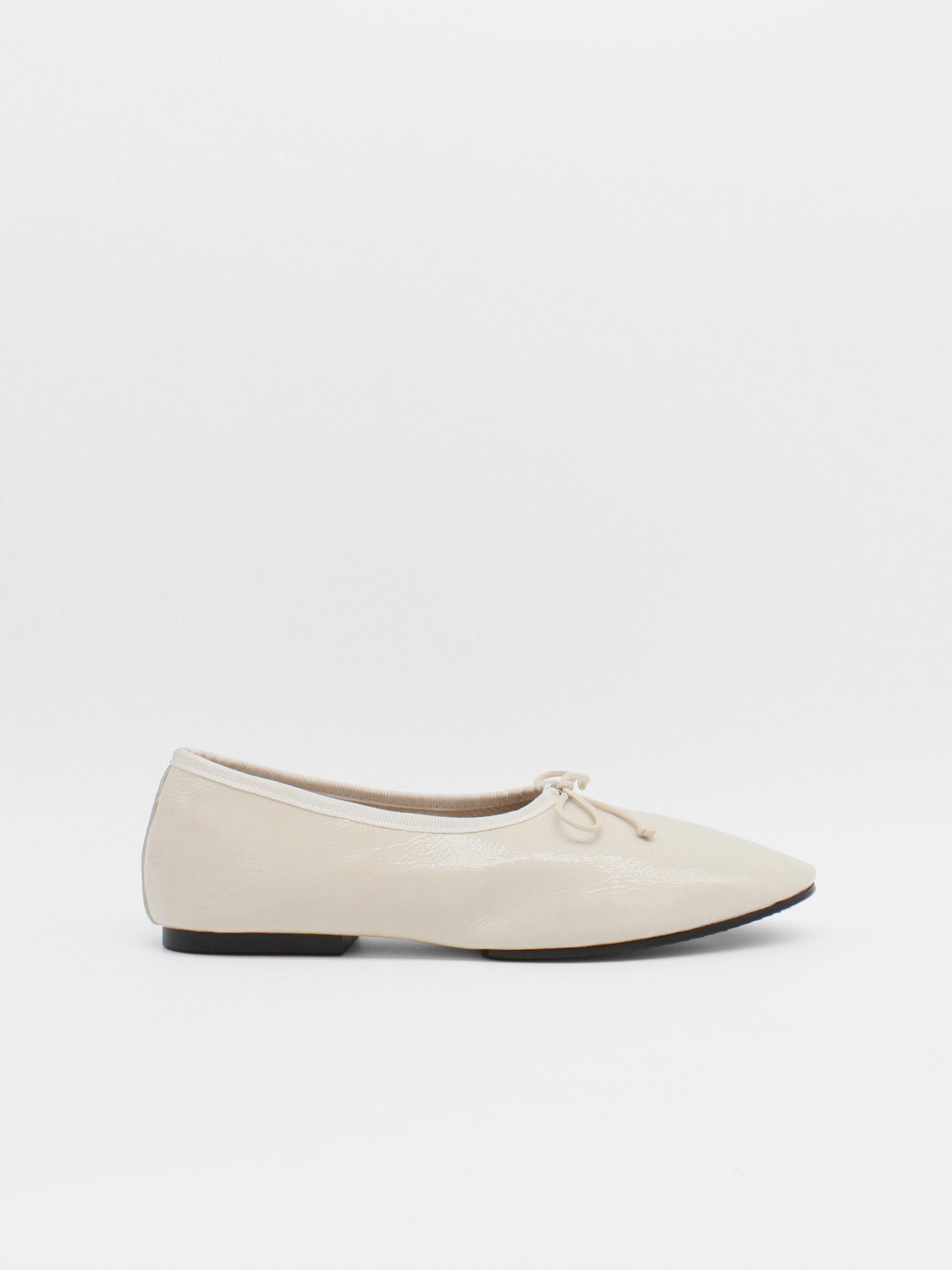 Mila Patent Cotton